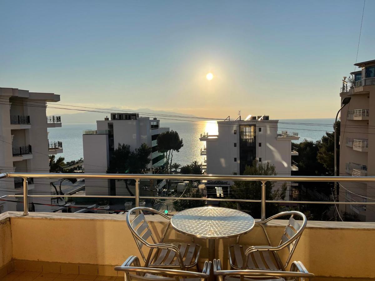 Wave Apartments Saranda 外观 照片